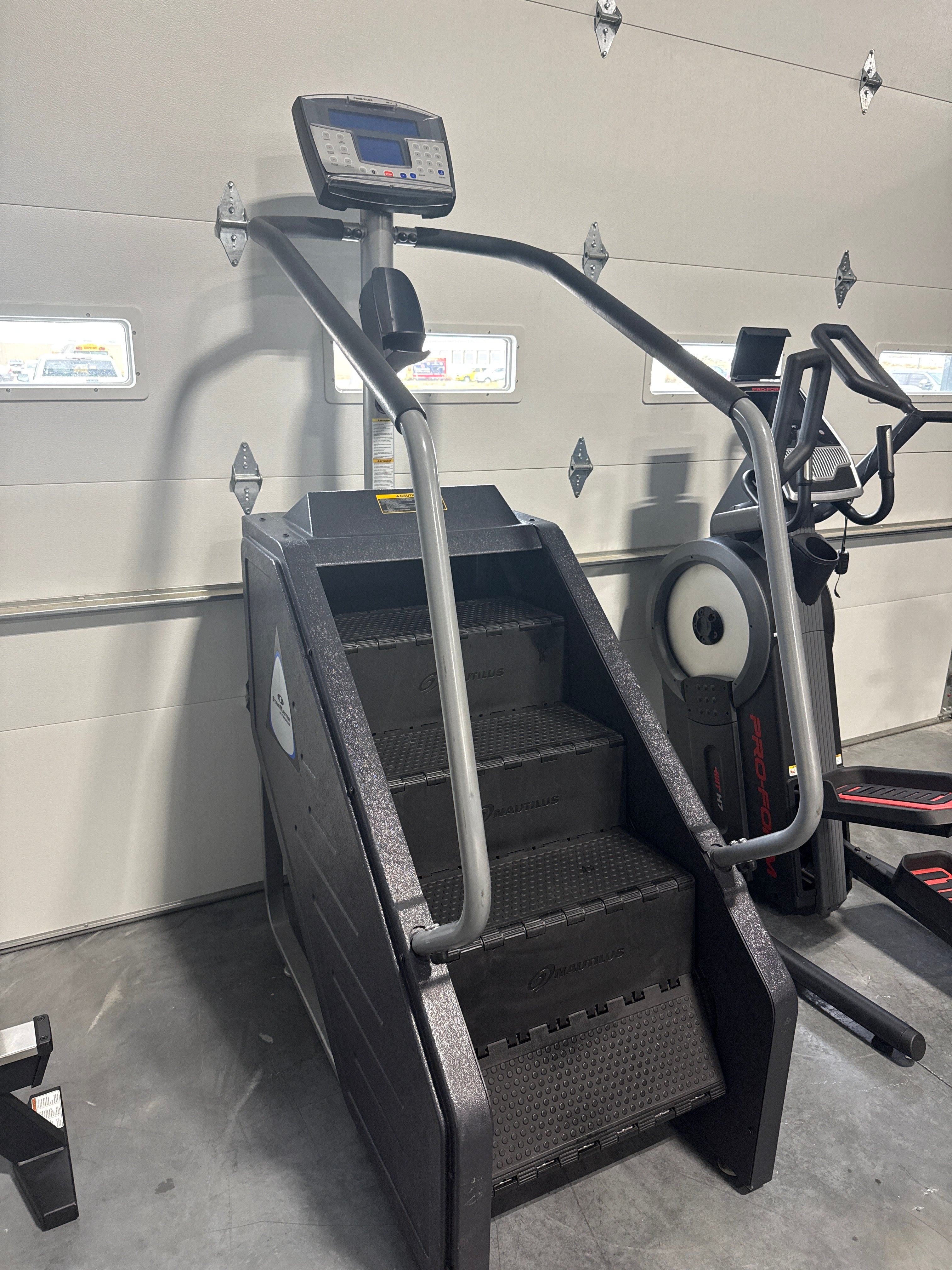 Used Stairmaster U916 Stepmill
