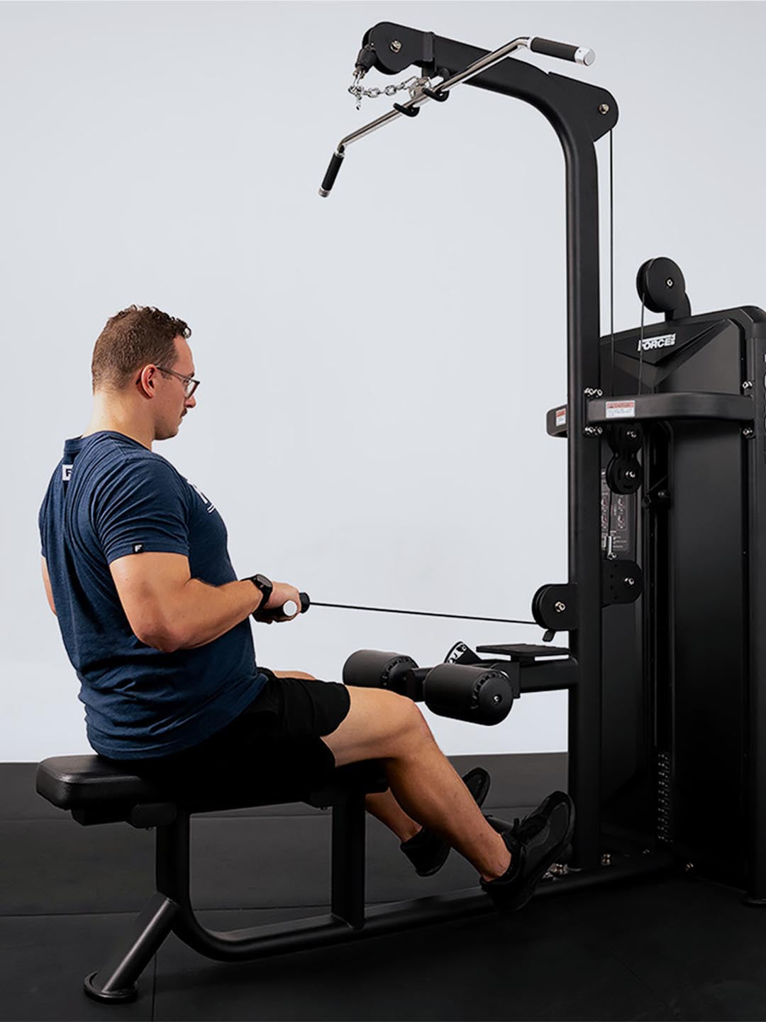 Solitude Lat Pulldown / Seated Row Machine