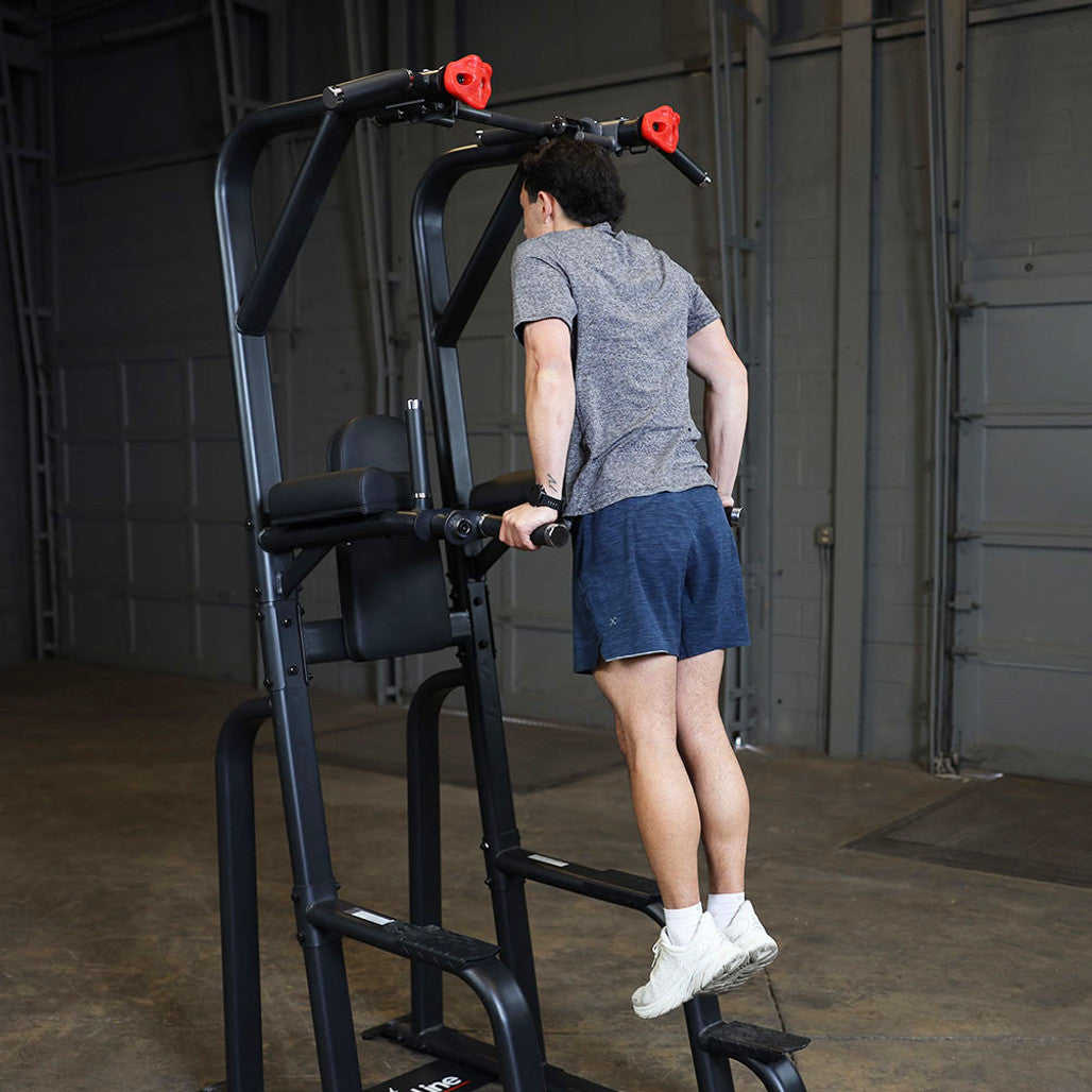 Pro ClubLine Vertical Knee Raise and Pull Up
