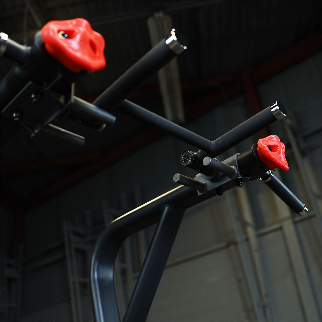 Pro ClubLine Vertical Knee Raise and Pull Up