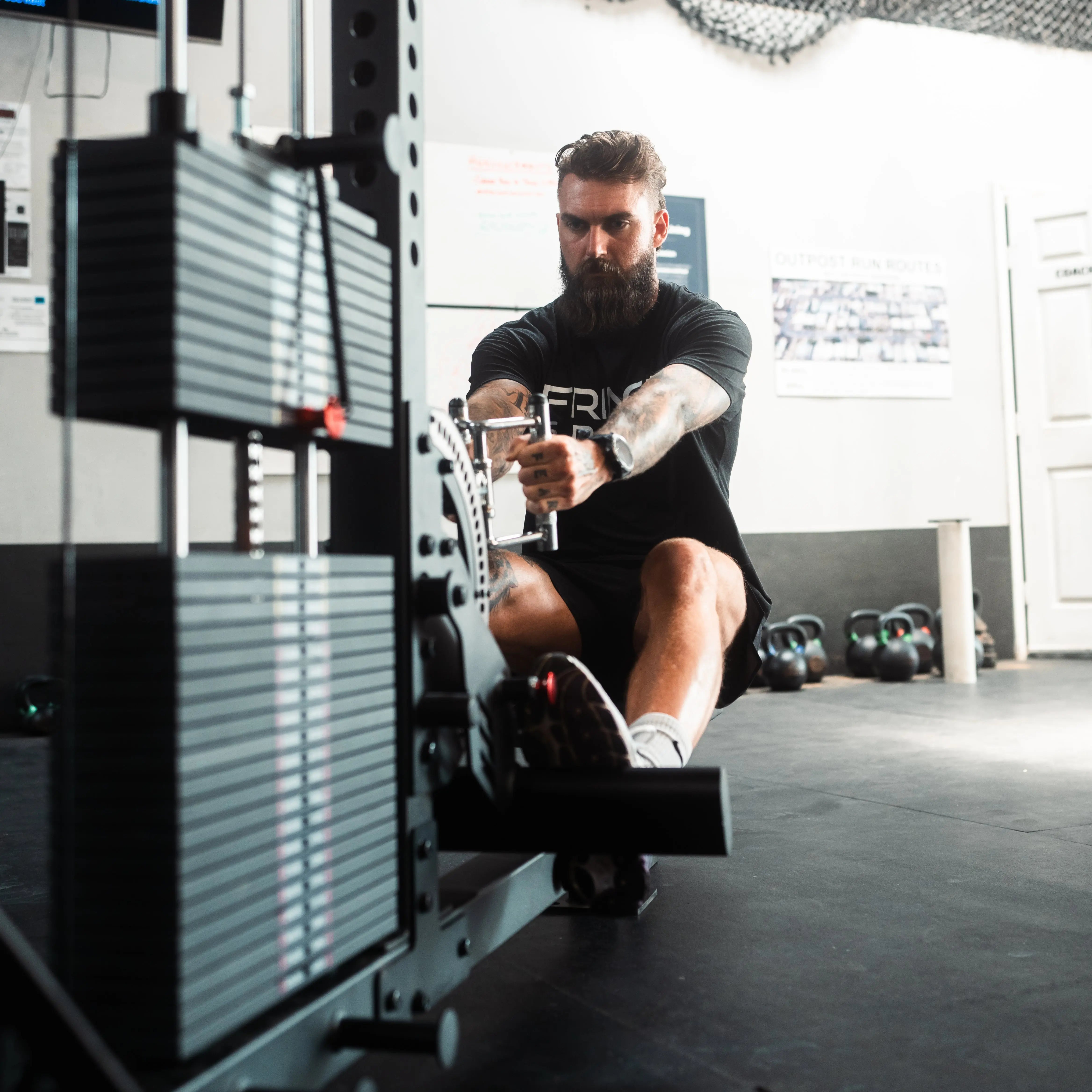 The Walrus: Single Tower Low Row & Lat Pulldown