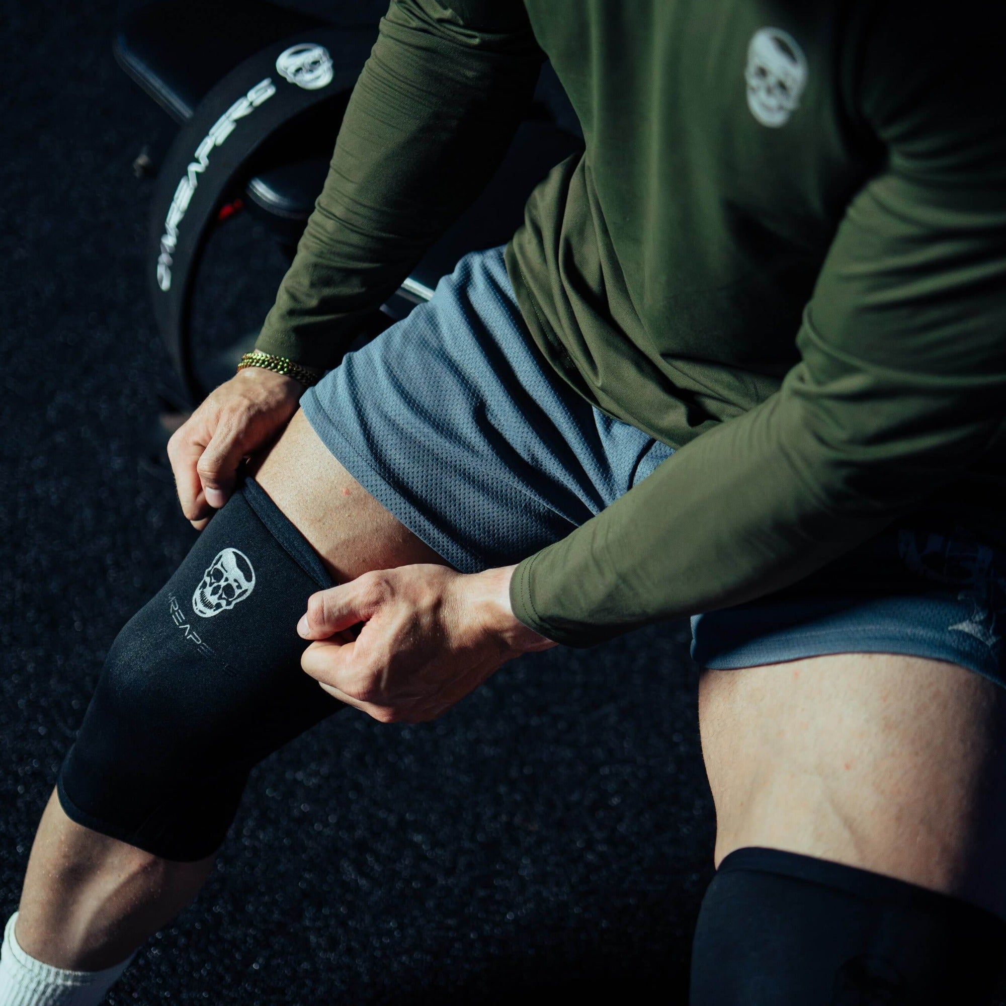 7MM Knee Sleeves - Black/Black