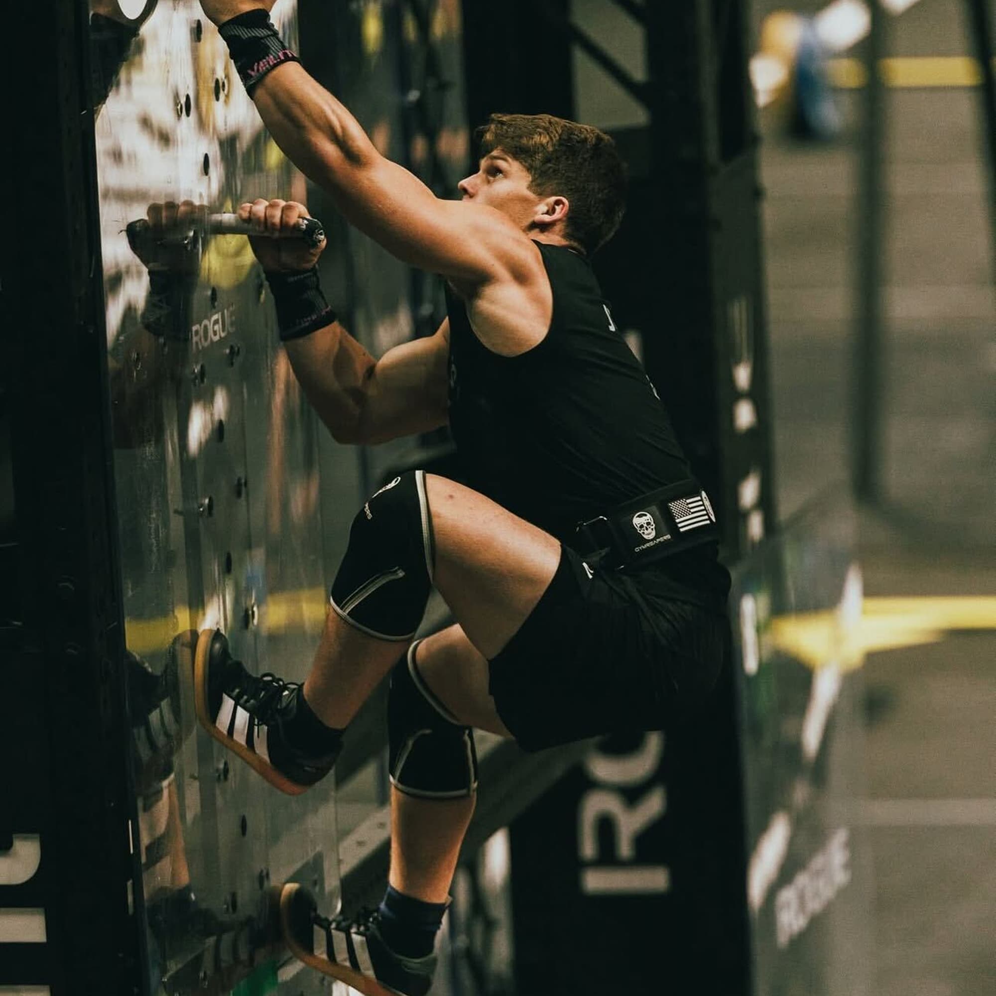 Quick Locking Weightlifting Belt | Premium Back Support - Gray