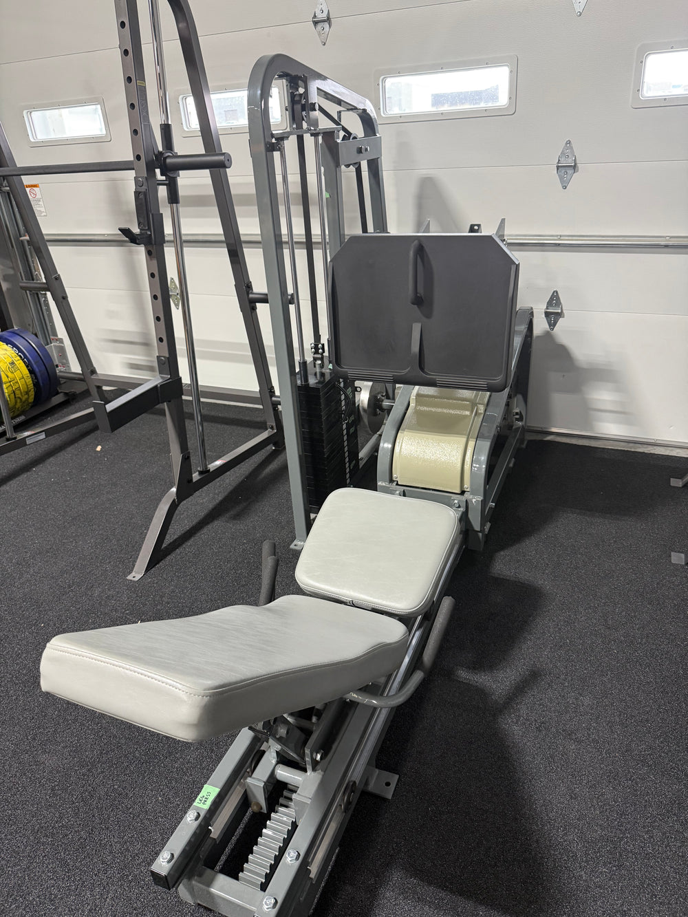 Used Nautilus 2ST Leg Press