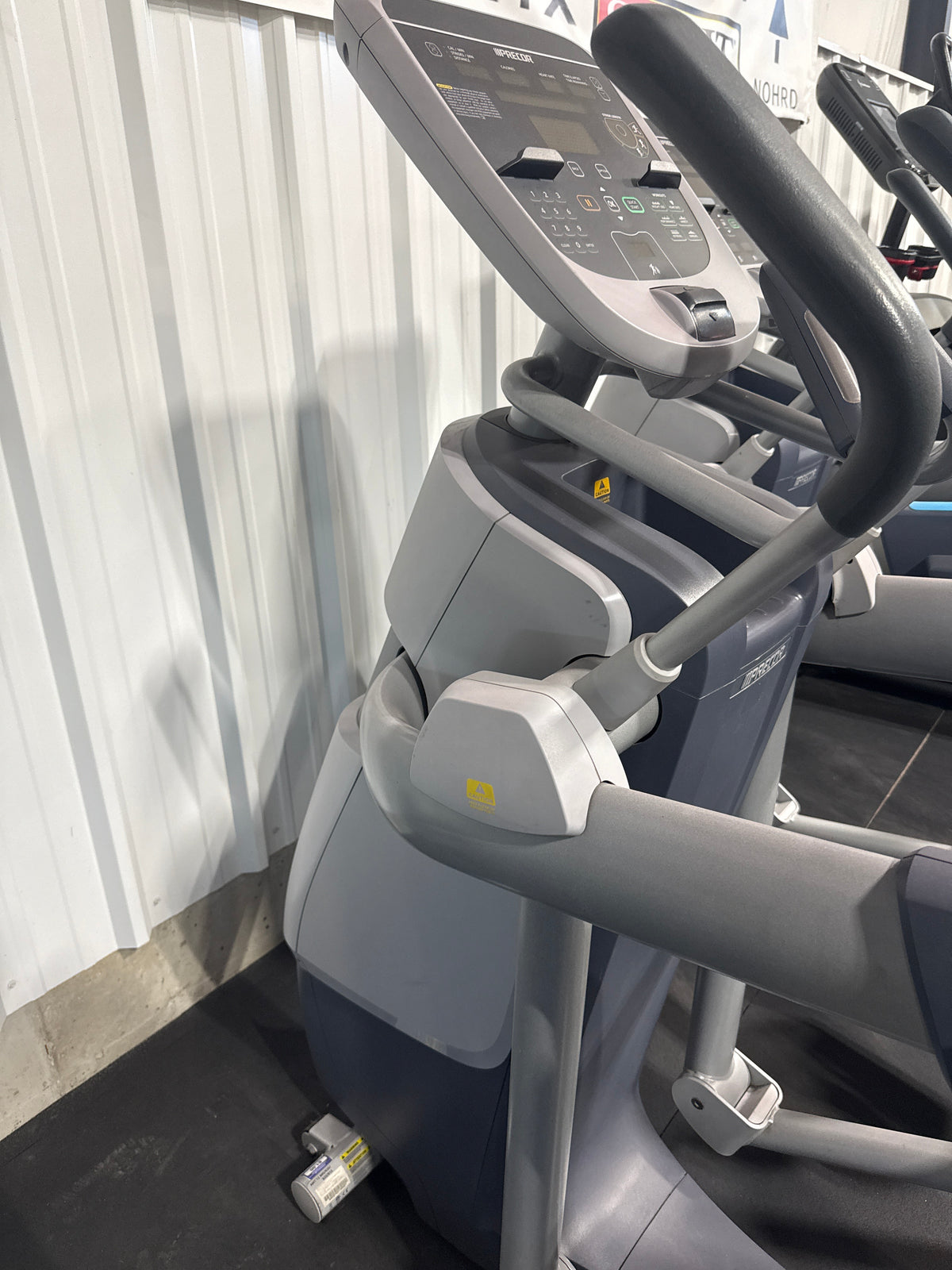 Precor AMT 835 with Open Stride (Certified Pre-Owned)