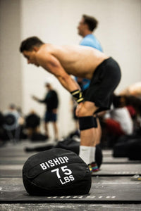 ストロングマンサンドバッグ