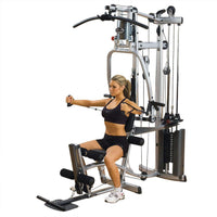 Gimnasio en casa multiestación Powerline P2X con brazos de entrenamiento funcional