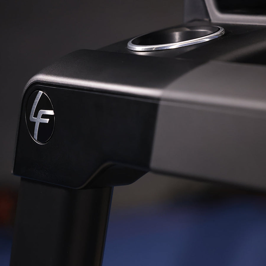 Cinta de correr Life Fitness Club Series+