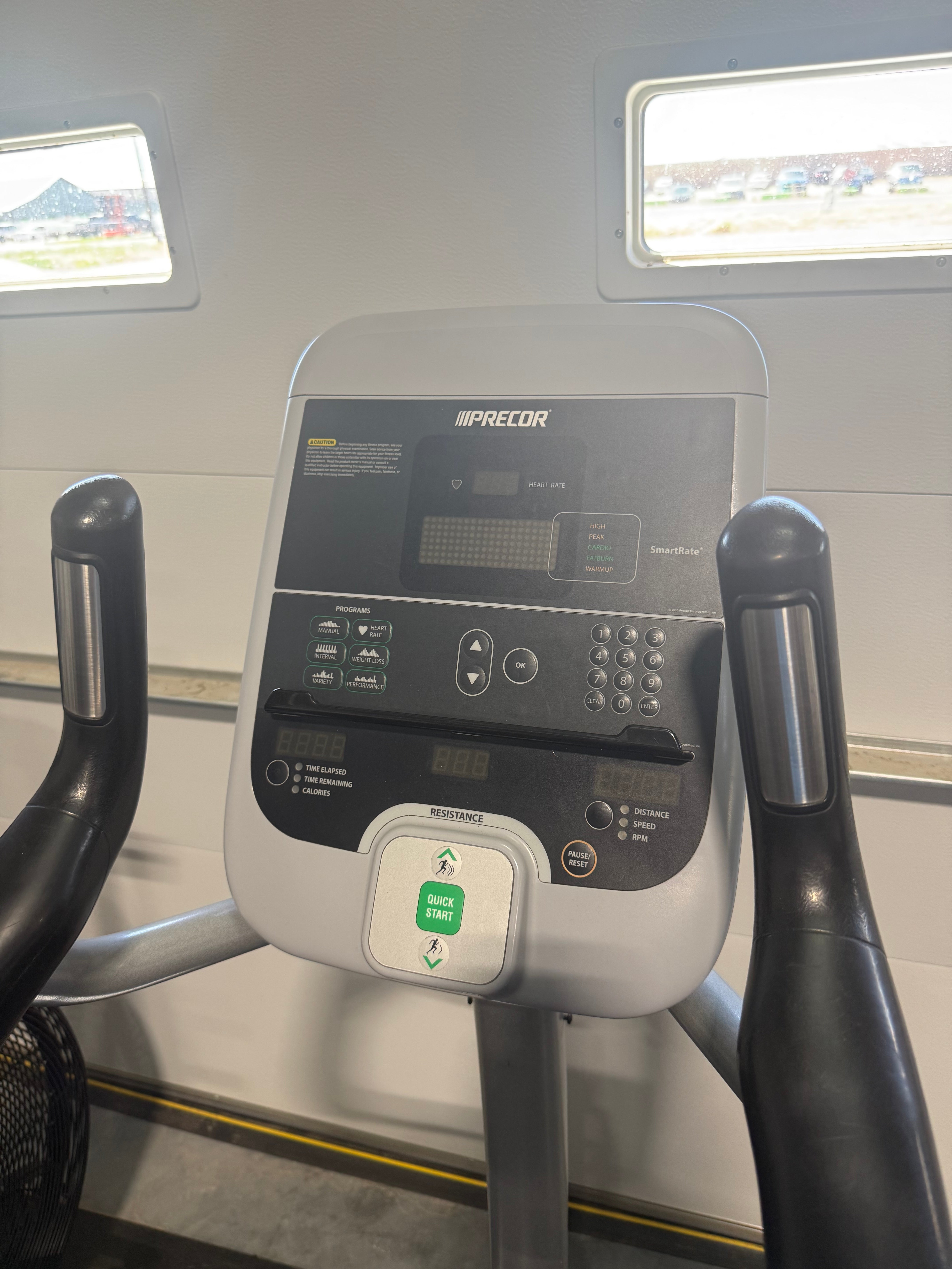 Precor UBK 815 Upright Bike w/Experience Console (Certified Pre-Owned)