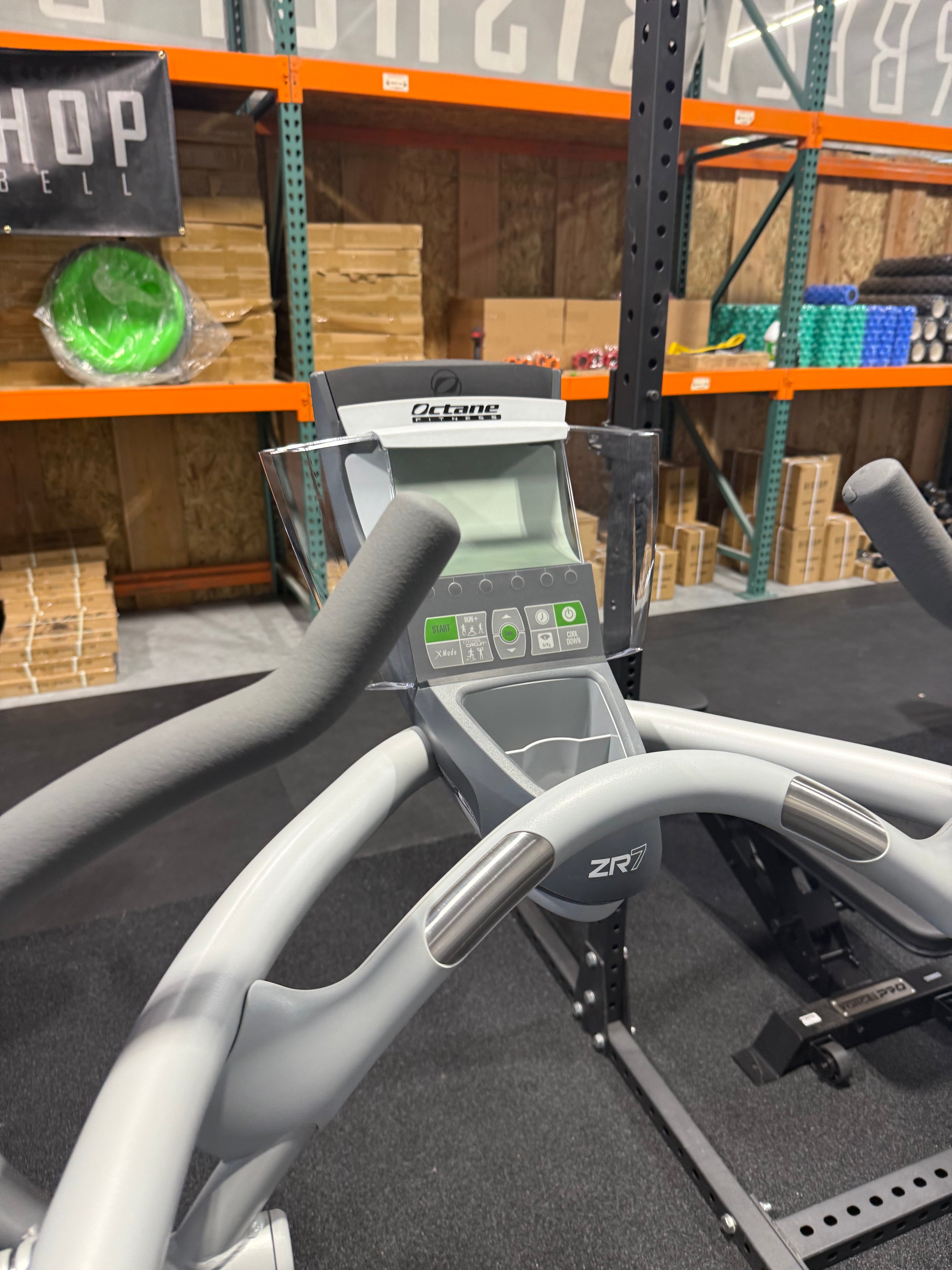 Used Octane Fitness ZR7 Zero Runner