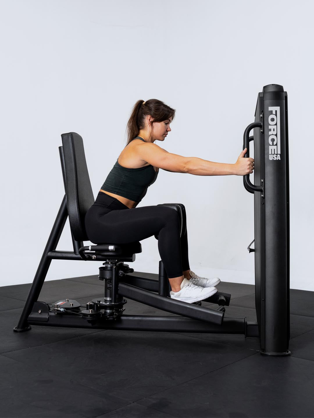 Solitude Abductor / Adductor Machine