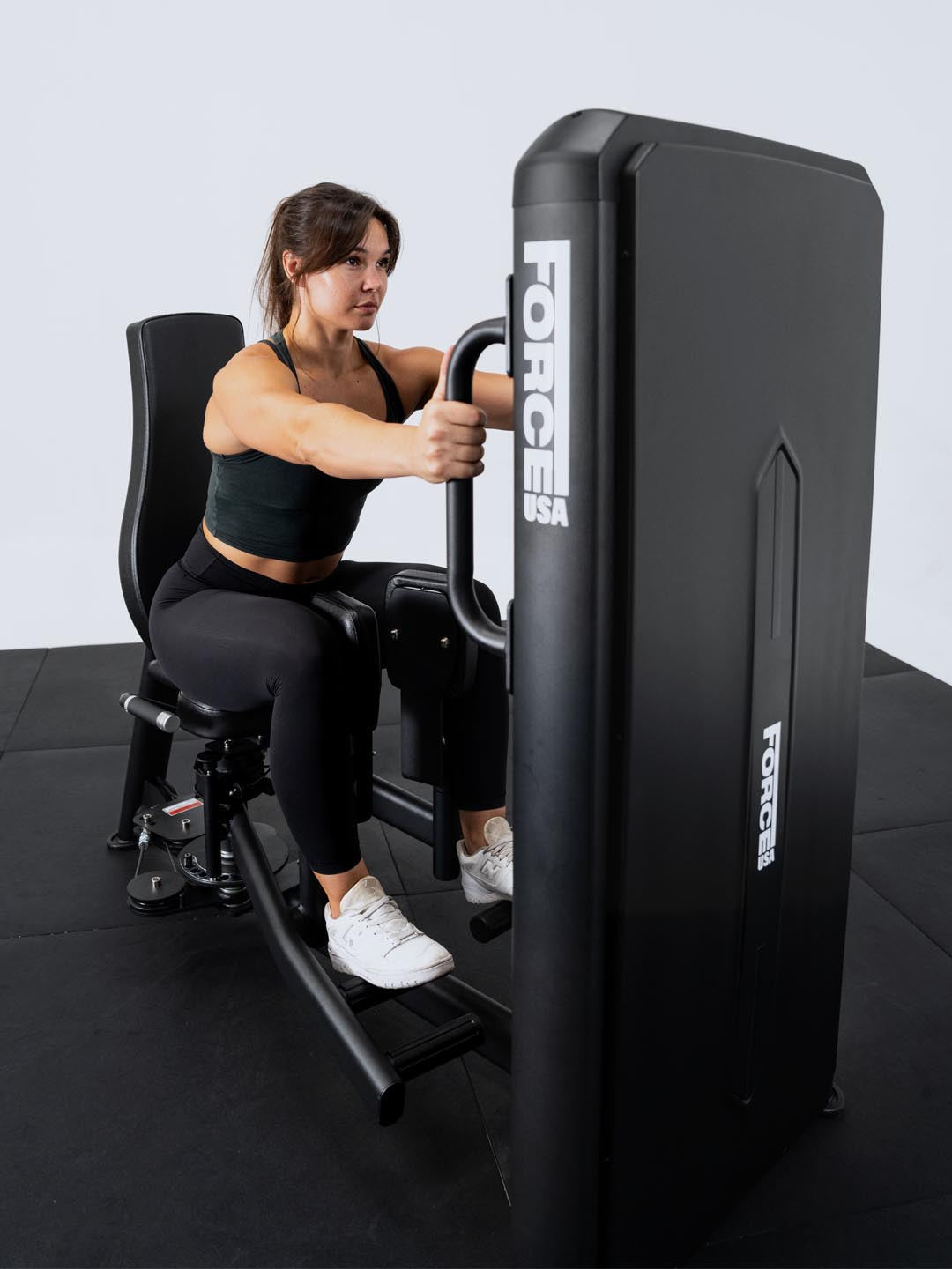 Solitude Abductor / Adductor Machine