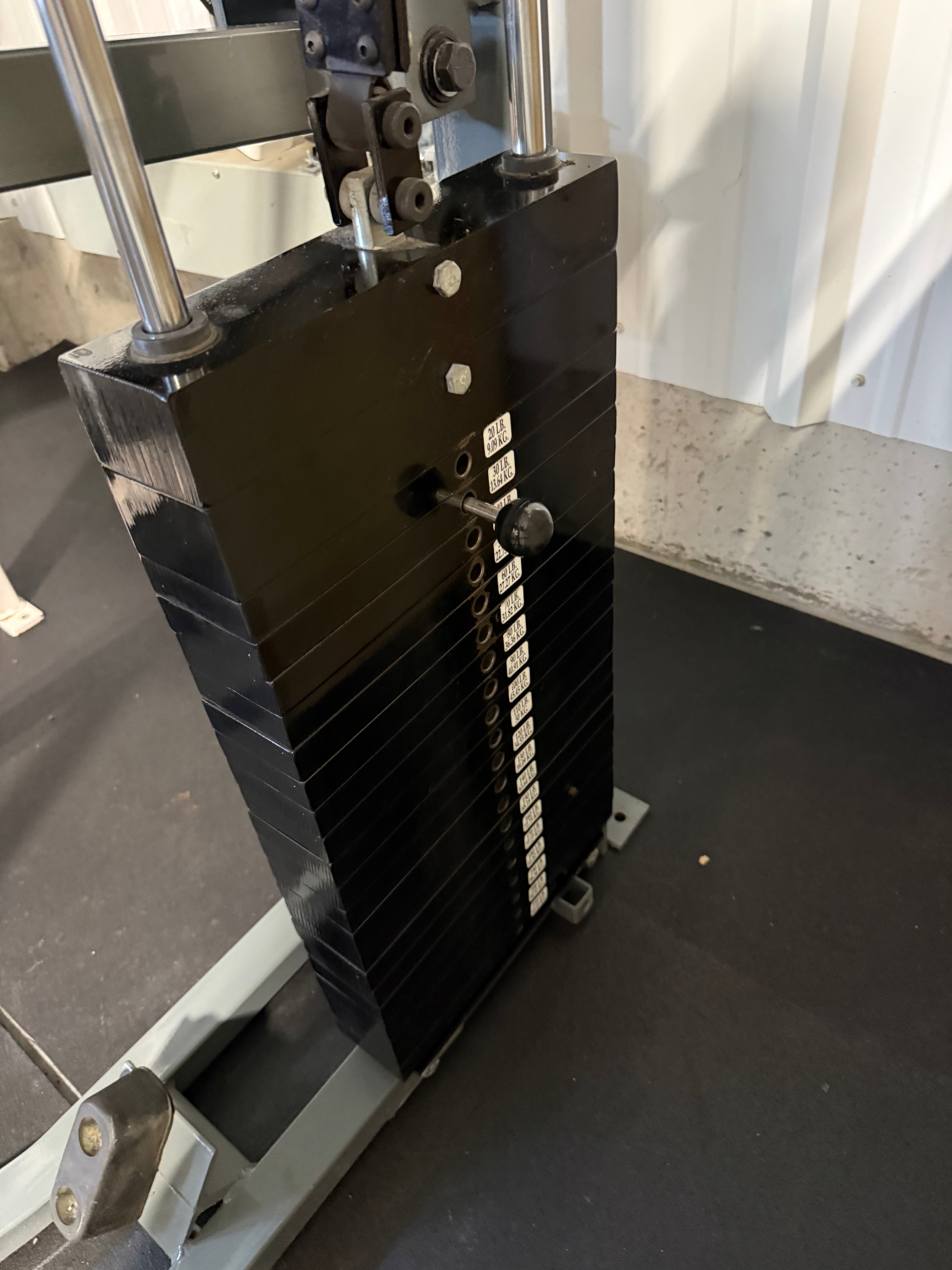 Used Nautilus Nitro Plus Gravitron Chin Dip (Free Curbside Shipping)