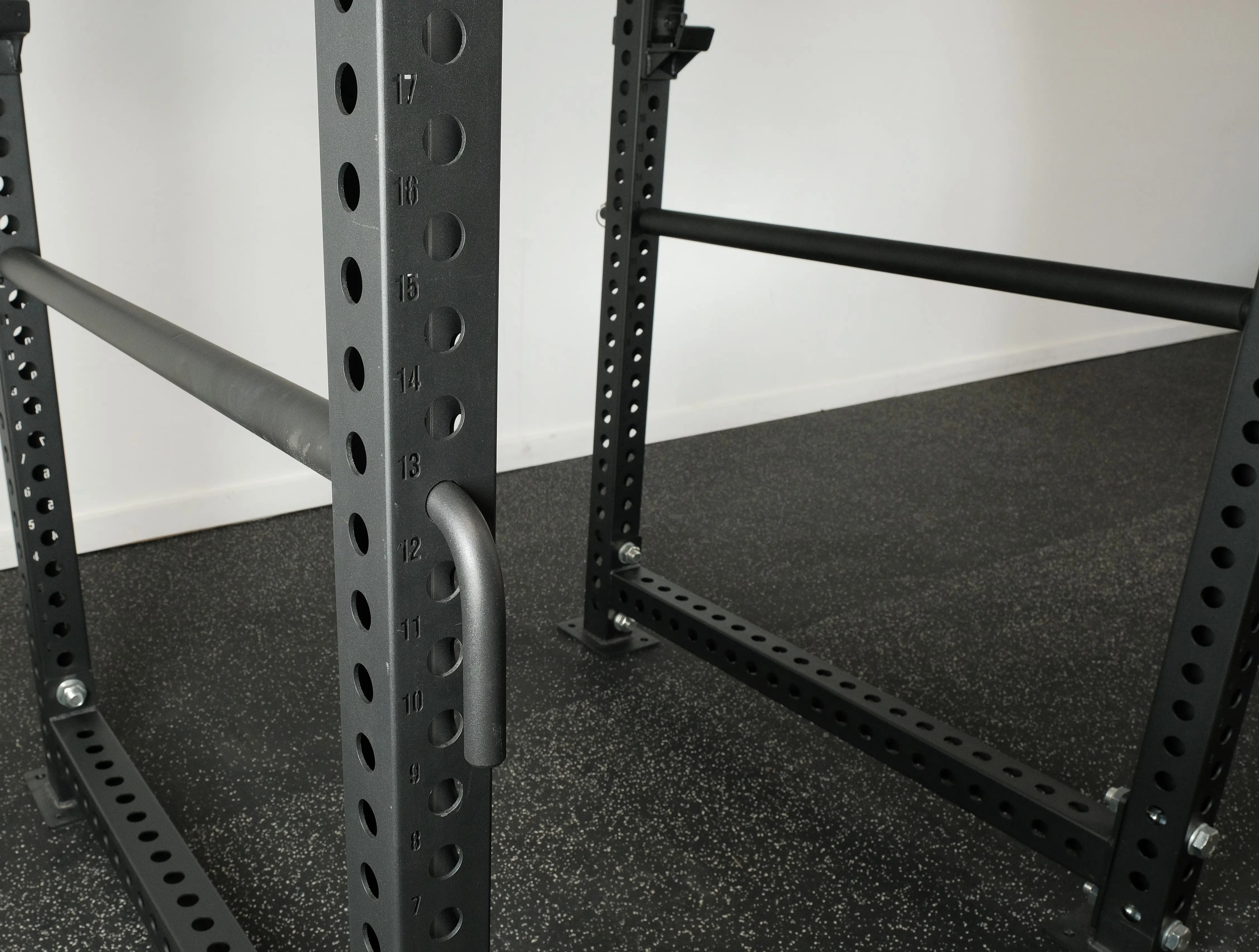 Fringe Sport 3x3 Pin Pipe Safeties