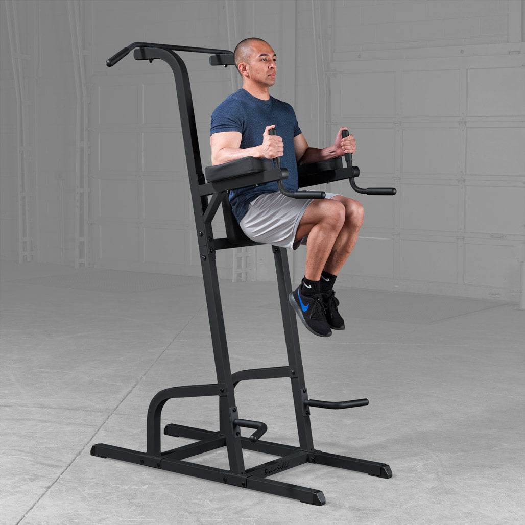 GVKR82 vertical knee raise exercise