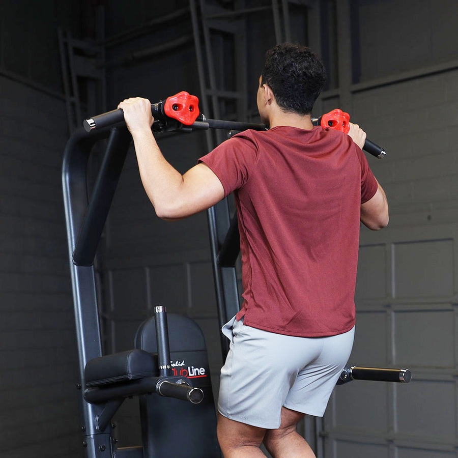 Pro ClubLine Vertical Knee Raise and Pull Up