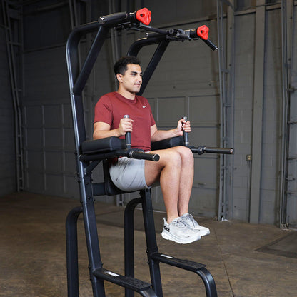 Pro ClubLine Vertical Knee Raise and Pull Up