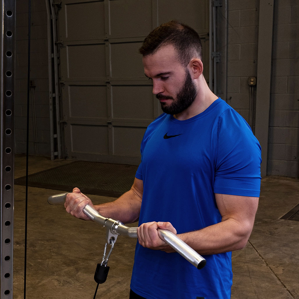 Body-Solid Tools Aluminum Revolving Curl Bar - held in hands