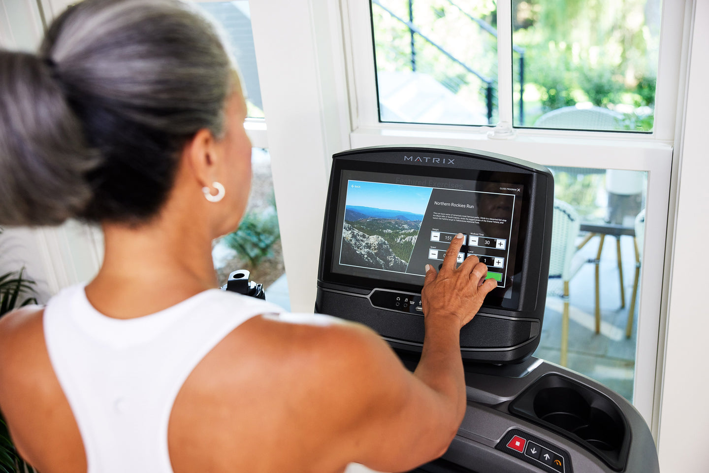 Treadmill T30