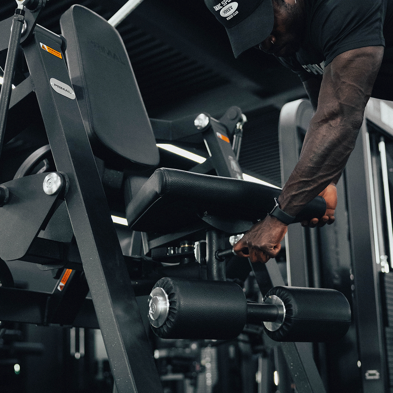 Plate Loaded Ab Crunch