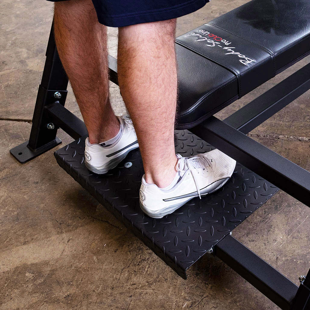 Pro Clubline Fixed Olympic Flat Bench by Body-Solid - step detail