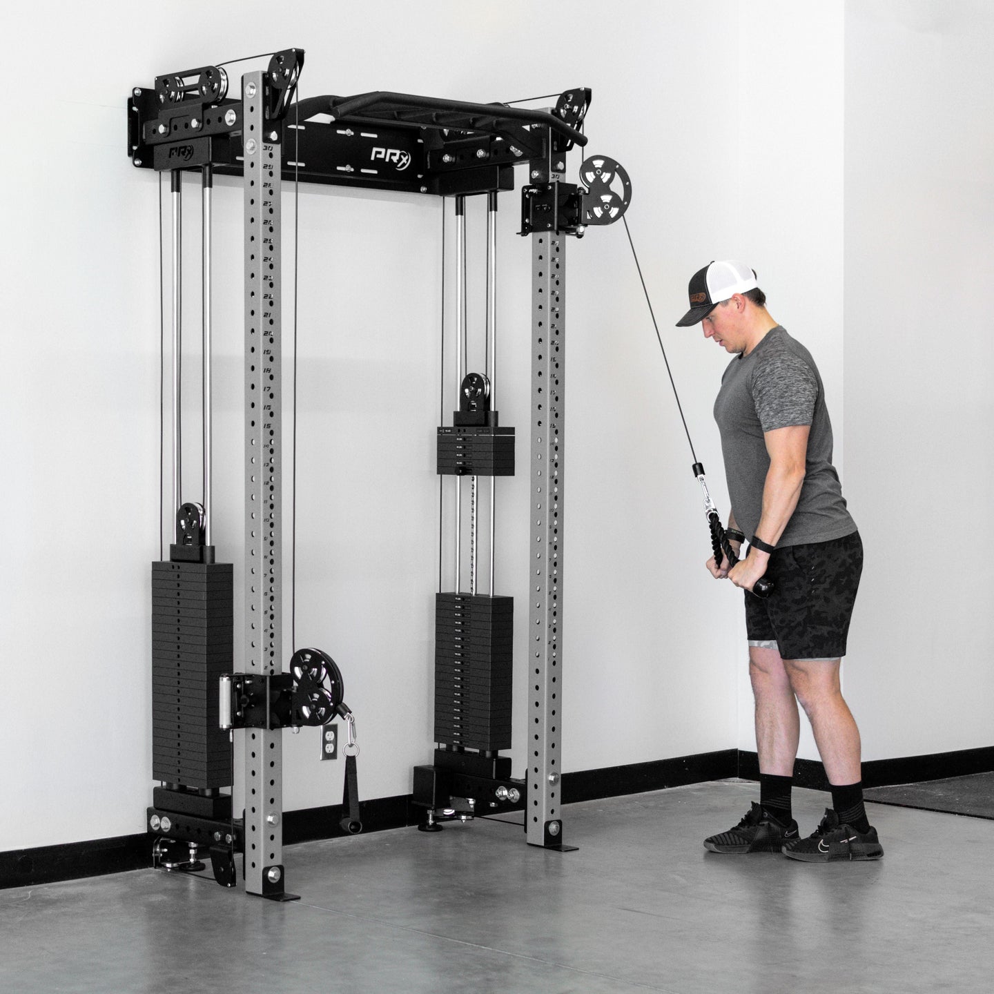 Cable trolley with knurled handle on the wall mounted rack upright